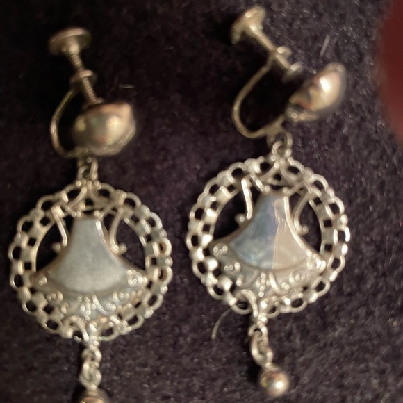 Authentic vintage Art-Deco screw back earrings! - Picture 2 of 4
